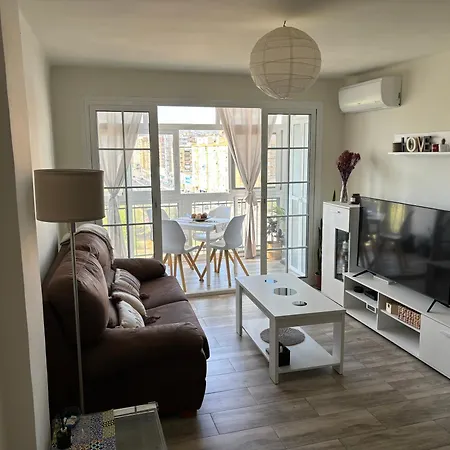 Lucia - Family, Friends & Fun Pet Friendly Appartement *